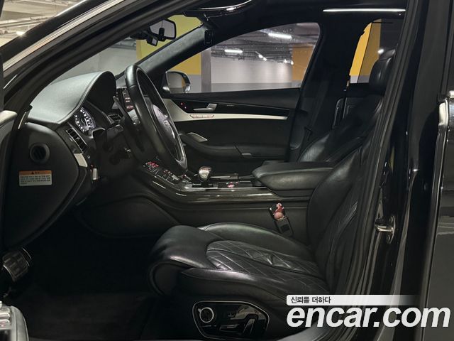 Audi S8 4.0 TFSI quattro D4 2014 — фото 8
