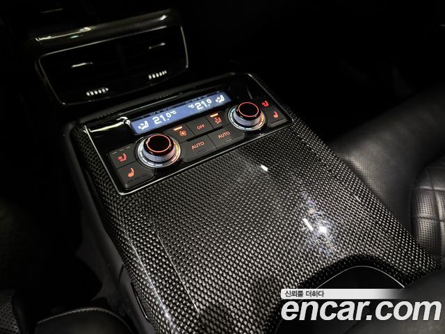 Audi S8 4.0 TFSI quattro D4 2014 — фото 18