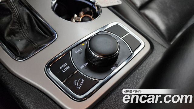 Jeep Grand Cherokee 3.6 Limited WK2 2019 — фото 27