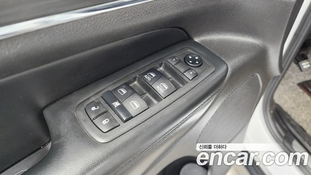 Jeep Grand Cherokee 3.6 Limited WK2 2019 — фото 29