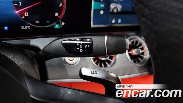 Mercedes-Benz AMG GT 4Door 43 4MATIC+ 2024 — фото 9