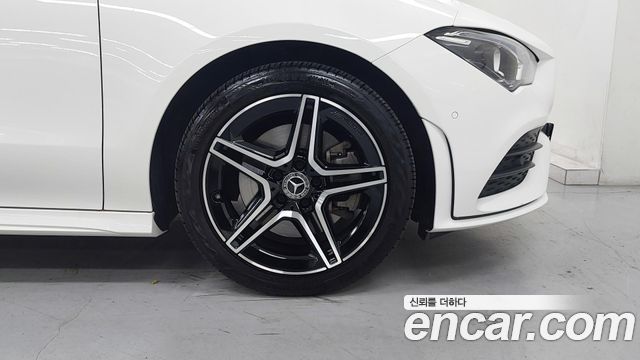 Mercedes-Benz CLA-Class (C118) CLA250 4MATIC 2022 — фото 5