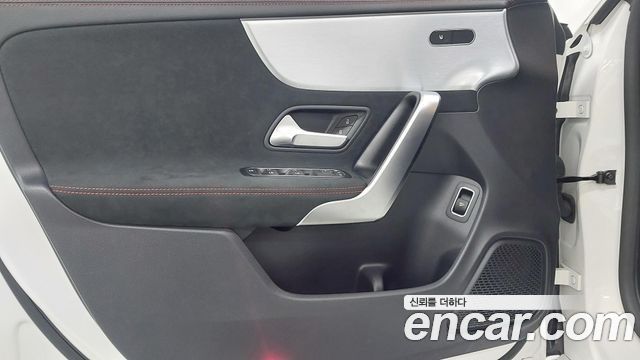 Mercedes-Benz CLA-Class (C118) CLA250 4MATIC 2022 — фото 19