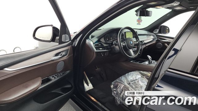 BMW X5 (F15) xDrive M50d 2016 — фото 10