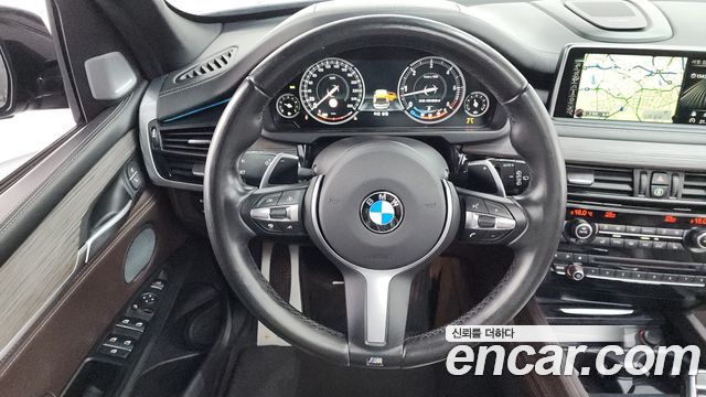 BMW X5 (F15) xDrive M50d 2016 — фото 13