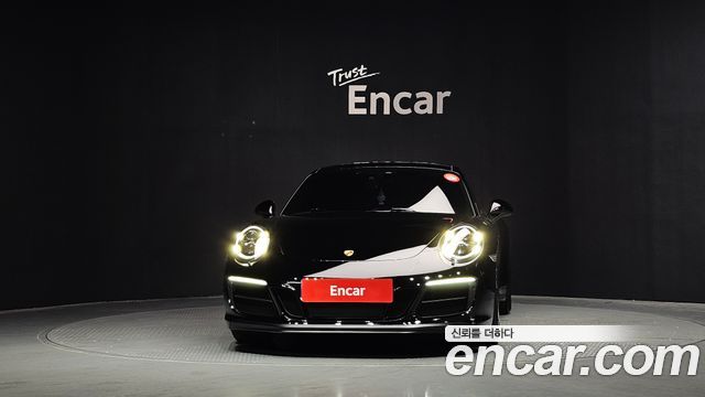 Porsche 911 Carrera 4 GTS 991 2019 — фото 3