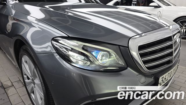 Mercedes-Benz E-Class (W213) E300e Exclusive 2019 — фото 22