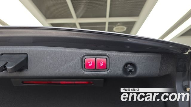 Mercedes-Benz E-Class (W213) E300e Exclusive 2019 — фото 30