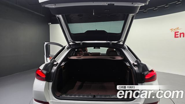 BMW X6 (G06) M50i 2021 — фото 20