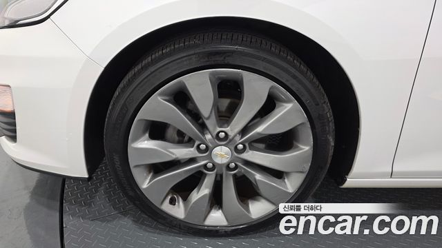 Chevrolet Malibu 2.0 Turbo LT Special 2019 — фото 5