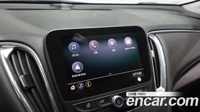 Chevrolet Malibu 2.0 Turbo LT Special 2019 — фото 17