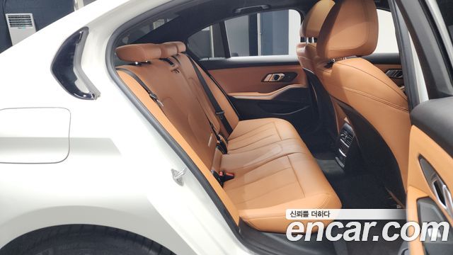 BMW 3 Series (G20) 320i M Sport 2024 — фото 11