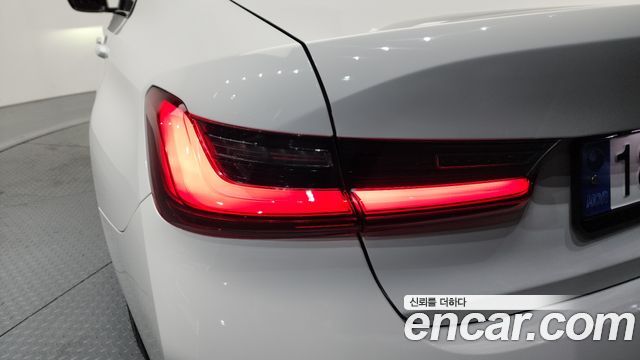 BMW 3 Series (G20) 320i M Sport 2024 — фото 23