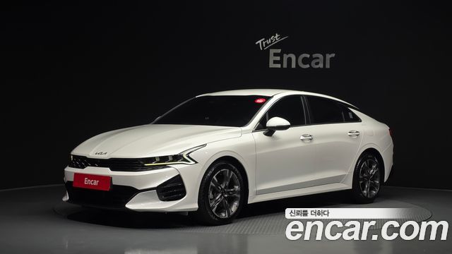 Kia K5 (III) 2.0 Noblesse 2022 — фото 1