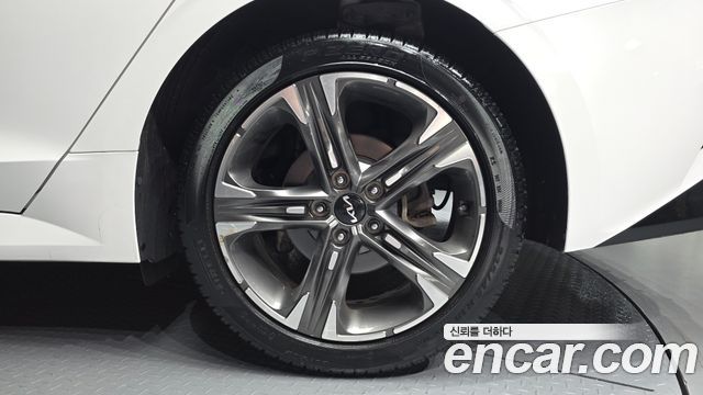 Kia K5 (III) 2.0 Noblesse 2022 — фото 5