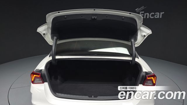 Kia K5 (III) 2.0 Noblesse 2022 — фото 20