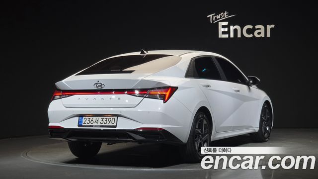 Hyundai Avante (CN7) 1.6 Inspiration 2022 — фото 2