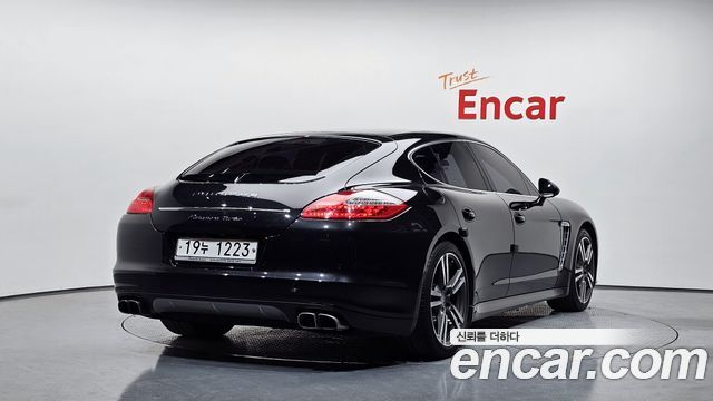 Porsche Panamera 4.8 Turbo 970 2011 — фото 2