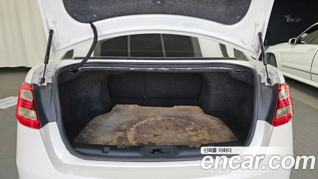 Ford Taurus 2.0 Limited EcoBoost 6th 2017 — фото 20