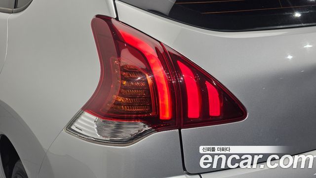Peugeot 3008 1.6 e-HDi First Generation 2015 — фото 23