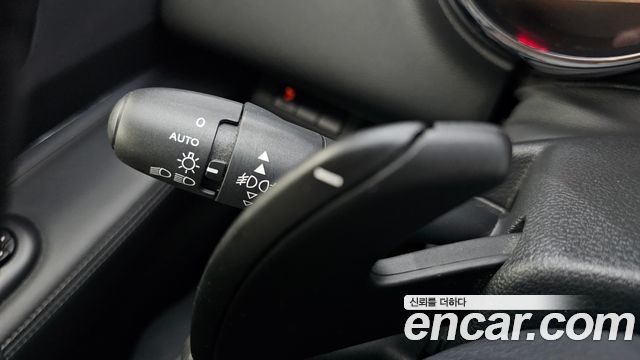 Peugeot 3008 1.6 e-HDi First Generation 2015 — фото 30
