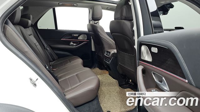 Mercedes-Benz GLE-Class (W167) GLE300d 4MATIC 2022 — фото 16