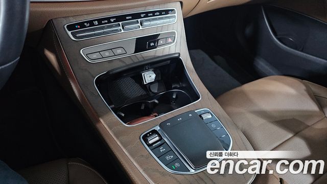 Mercedes-Benz E-Class (W213) E220d 4MATIC Exclusive 2023 — фото 18