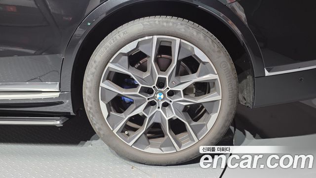 BMW X7 (G07) xDrive 40i M Sport 6STR 2024 — фото 21
