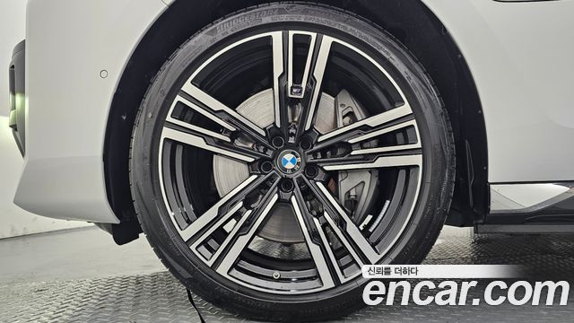 BMW 7 Series (G70) 750e xDrive M Sport 2026 — фото 5