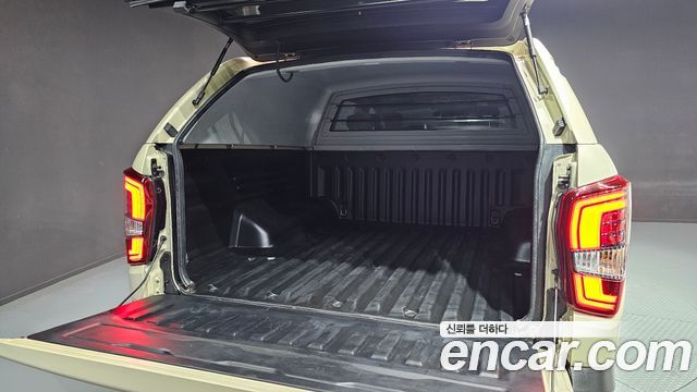 KG Mobility (SsangYong) Rexton Sports Khan Diesel 2.2 4WD Culman Noblesse 2024 — фото 20