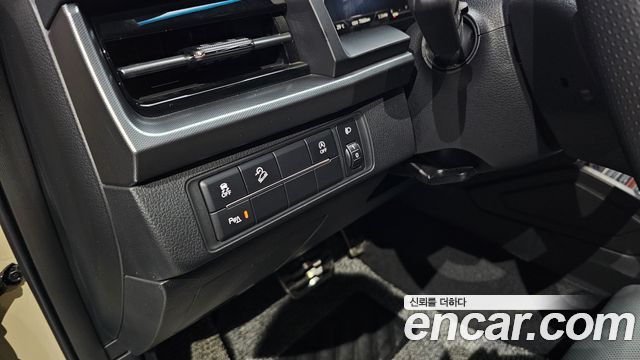 KG Mobility (SsangYong) Rexton Sports Khan Diesel 2.2 4WD Culman Noblesse 2024 — фото 22