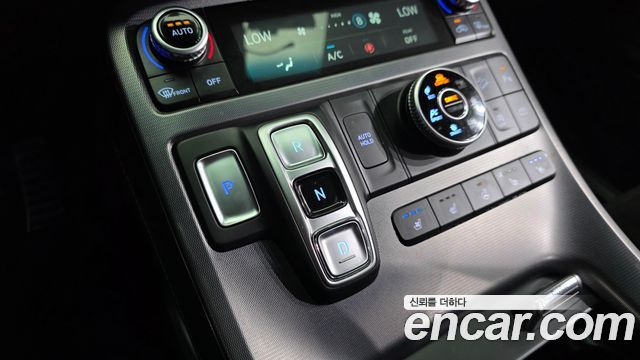Hyundai Palisade Gasoline 3.8 4WD Calligraphy Black Edition 2024 — фото 9