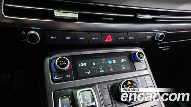 Hyundai Palisade Gasoline 3.8 4WD Calligraphy Black Edition 2024 — фото 17