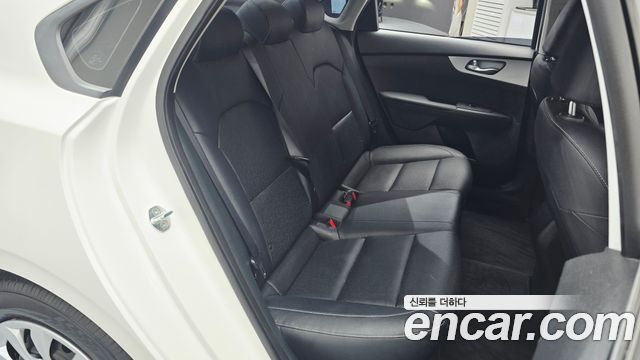 Kia K3 (II) 1.6 Trendy 2022 — фото 26