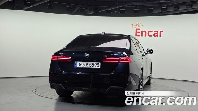 BMW 5 Series (G60) 530i xDrive M Sport 2024 — фото 4