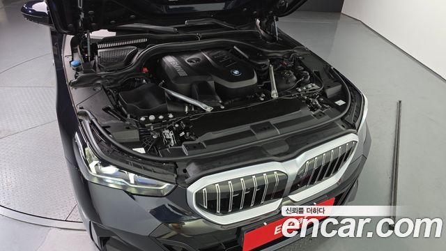 BMW 5 Series (G60) 530i xDrive M Sport 2024 — фото 6