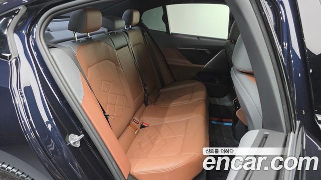 BMW 5 Series (G60) 530i xDrive M Sport 2024 — фото 11