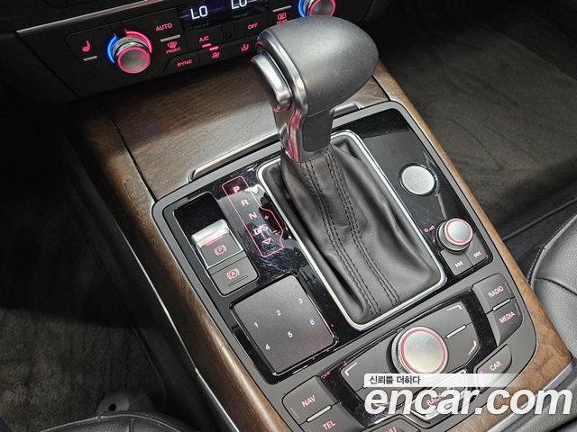 Audi A7 3.0 TDI Quattro Dynamic 4G 2014 — фото 9