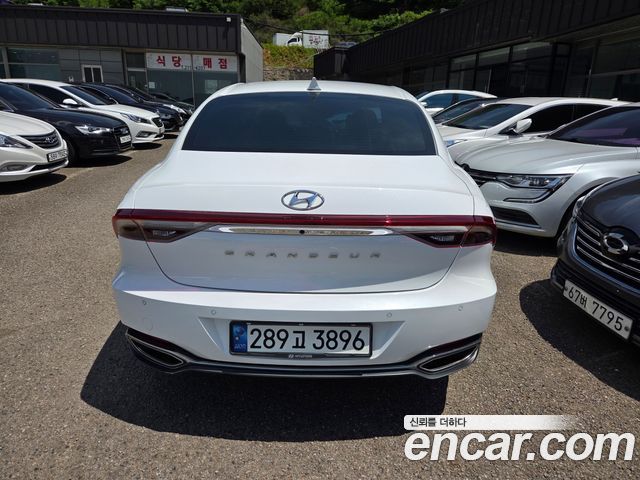 Hyundai Grandeur (IG) 2.5 Le Blanc 2023 — фото 4