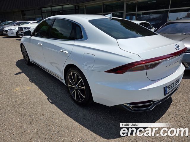 Hyundai Grandeur (IG) 2.5 Le Blanc 2023 — фото 6