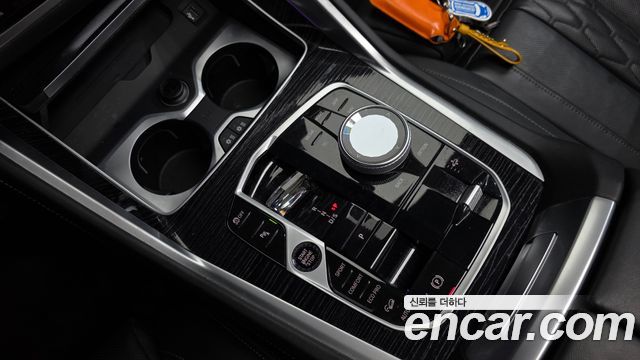 BMW X6 (G06) xDrive30d M Sport 2024 — фото 9