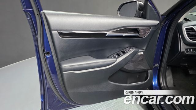 Kia Seltos Gasoline 2.0 2WD Signature 2023 — фото 30