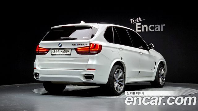 BMW X5 (F15) xDrive 40d 2018 — фото 2