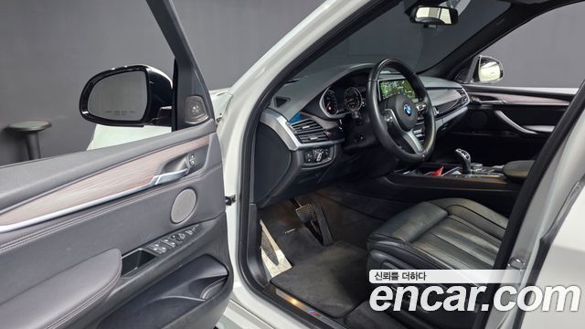 BMW X5 (F15) xDrive 40d 2018 — фото 10