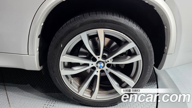 BMW X5 (F15) xDrive 40d 2018 — фото 27
