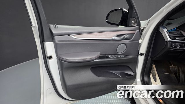 BMW X5 (F15) xDrive 40d 2018 — фото 30