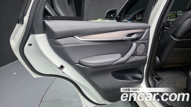 BMW X5 (F15) xDrive 40d 2018 — фото 31