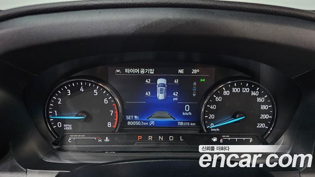 Ford Explorer (VI) 2.3 LimIted 4WD 2021 — фото 8