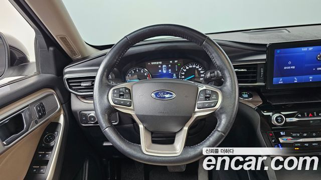 Ford Explorer (VI) 2.3 LimIted 4WD 2021 — фото 16