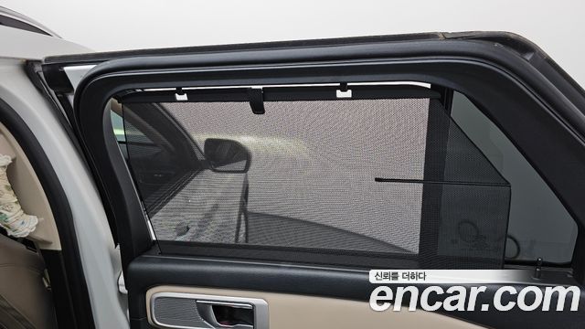 Ford Explorer (VI) 2.3 LimIted 4WD 2021 — фото 21